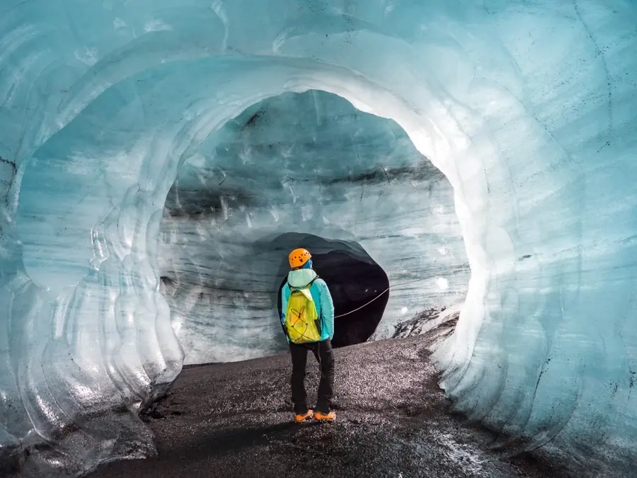 İzlanda'da Katla buz mağarası